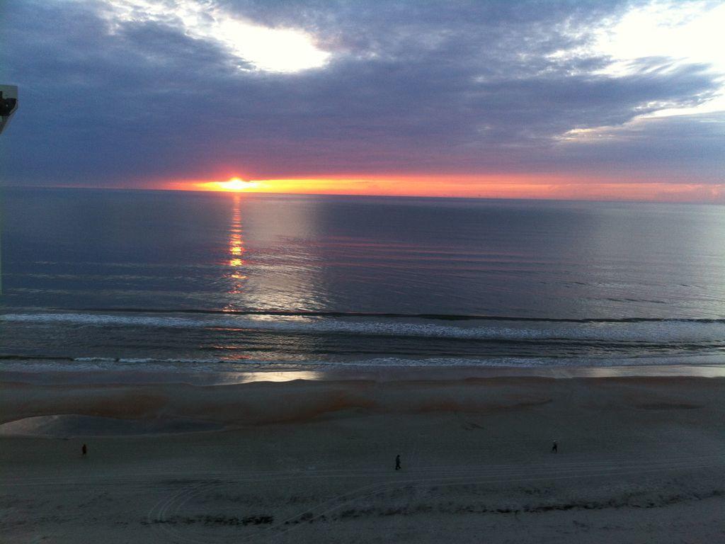 Vacation In Comfort And Luxury 1Br Oceanfront -Wyndham Ocean Walk 703 Daytona Beach Eksteriør bilde